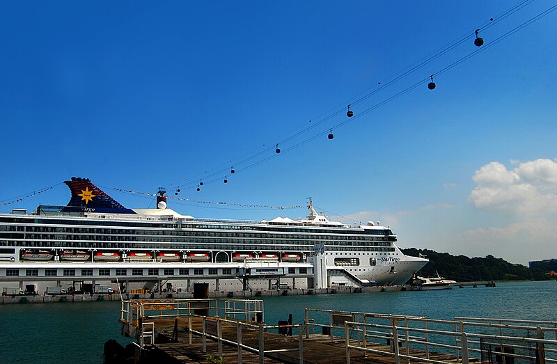 File:SuperStar Virgo berthed at the Singapore Cruise Centre - 20070831.jpg