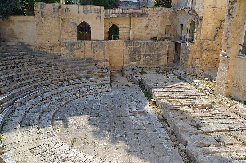 File:Teatro Romano (Lecce).jpg