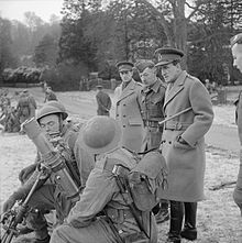 Lieutenant General Sir Bernard Paget, C-in-C Home Forces, inspecting a 3-inch mortar crew, 9 January 1943. The British Army in the United Kingdom 1939-45 H26605.jpg