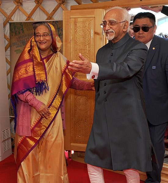 File:The Vice President, Shri M. Hamid Ansari in a bilateral meeting with the Prime Minister of Bangladesh, Ms. Sheikh Hasina, on the sidelines of the 11th ASEM Summit, in Ulaanbaatar, Mongolia on July 16, 2016.jpg