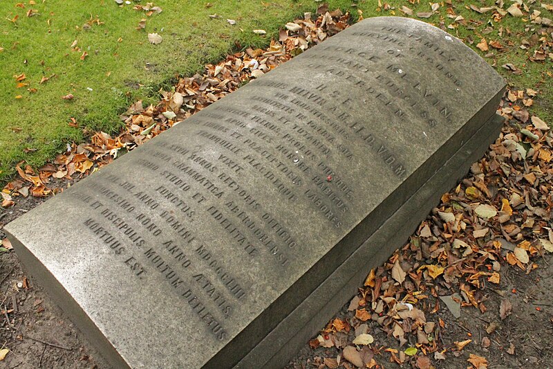 File:The grave of James Melvin, churchyard of the Kirk of St Nicholas in Aberdeen.jpg