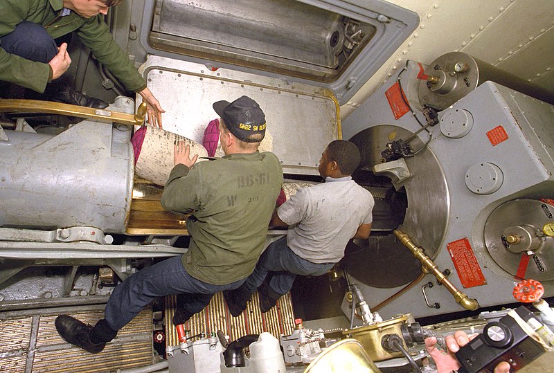 File:USS Iowa (BB-61) placing powder bags.jpg