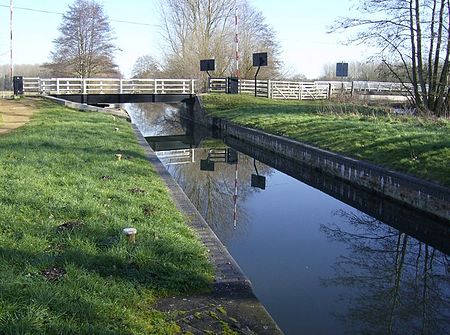 Ufton lock