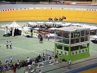 Vélodrome Amédée Detraux 2015 03.jpg
