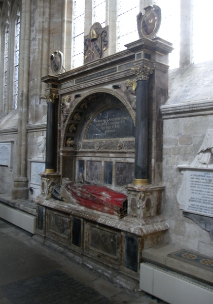 File:ValentineCary BishopOfExeter Died1626 ExeterCathedral Panorama.PNG