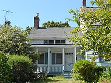 Wykoff-Bennet House, built c. 1744 Van Nuyse House Brooklyn 2.JPG