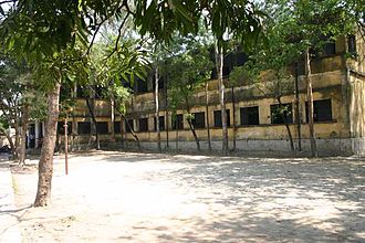 The smaller building of the school ("Chhoto Bari") hosts classes from V to VII and the Primary section Vivekananda Institution 2nd Building.jpg