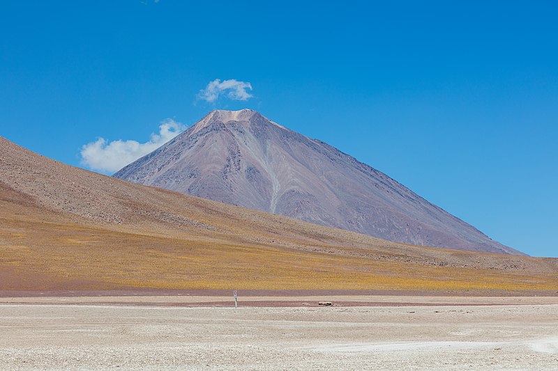 File:Volcán Sairecabur, Bolivia, 2016-02-02, DD 41.JPG