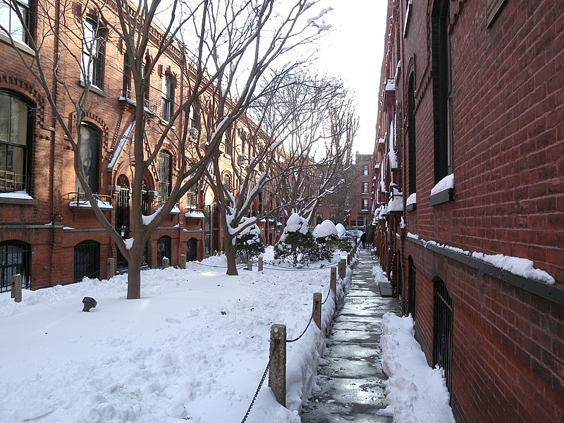 File:Warren Place snow jeh.jpg