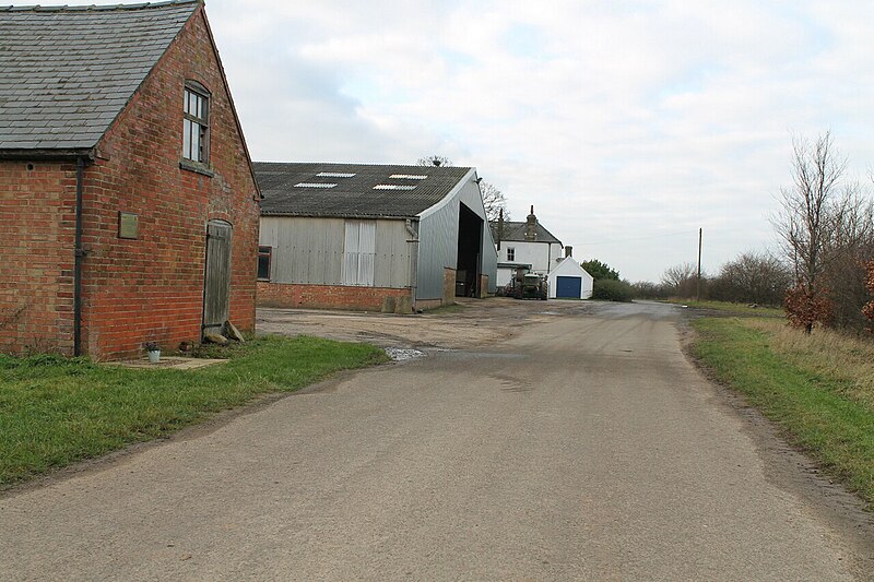 File:Wash Road at White house Farm - geograph.org.uk - 2770576.jpg