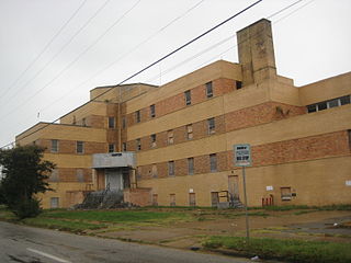 <span class="mw-page-title-main">Whittaker Memorial Hospital</span> Hospital in Newport News, Virginia, United States