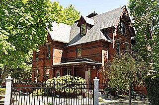 DeRochmont House Historic house in Massachusetts, United States