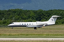 Gulfstream G-450 (XA-ELK) de Aerolíneas Marcos en el Aeropuerto.