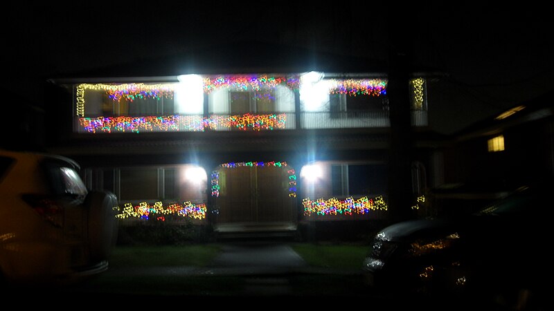 File:Xmas lights.jpg