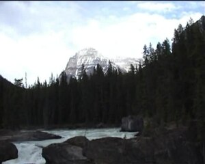 File: YohoNationalpark-NaturalBridge.ogv