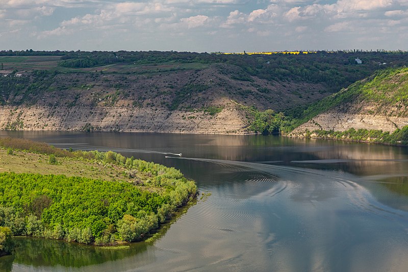 File:Дністровський каньйон біля с.Субіч.jpg