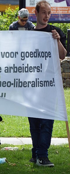 File:12. Neonazi uit Zeeland NVU manifestatie Deurne 24 mei 2014.jpg