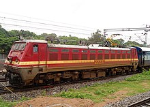 12713 Sathavahana Express at Secunderabad with WAP-4 loco.jpg