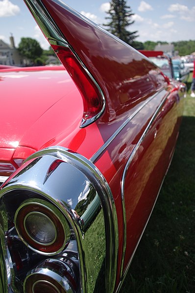 File:1960 Cadillac Eldorado.jpg