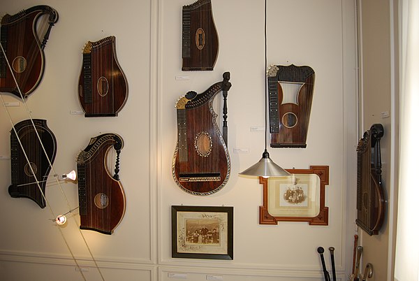 Different concert zithers