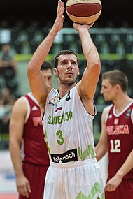 Goran Dragic Signed Slovenia National Jersey (PSA) 2018 NBA All Star P –