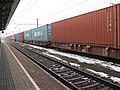 2018-02-22 (604) 33 54 4576 863-3 and others at Bahnhof Ybbs an der Donau.jpg