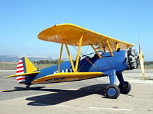 Un Boeing-Stearman Model 75 con montanti interalari ad N