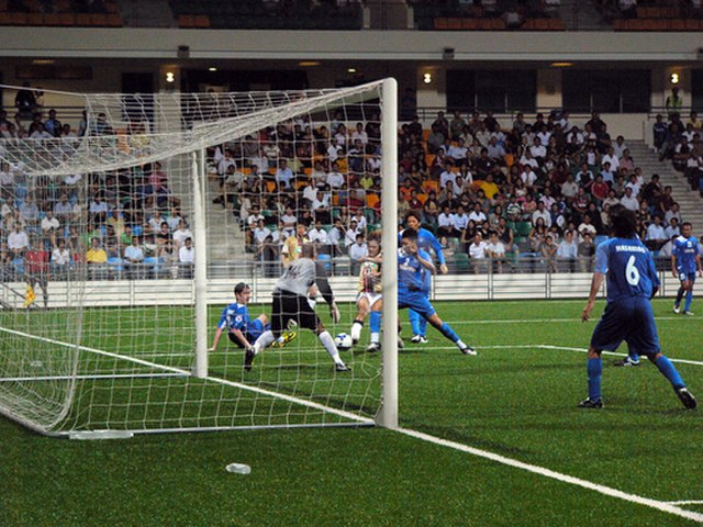 Facing Kashima Antlers during the AFC Champions League fixtures on 7 April 2009