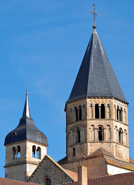 File:Abbaye de Cluny, 2010 crop.jpg