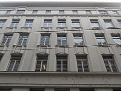 Edificio de viviendas en Handelsschule Allina, Viena
