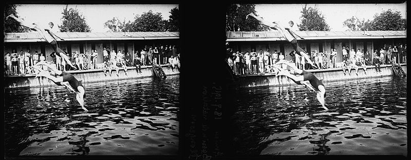 File:Amiens. 18-07-15. Bassin de natation. Plongeons - Fonds Berthelé - 49Fi153.jpg