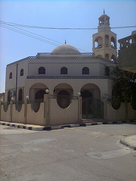 File:Atiq mosque, Umm ar Rezam.jpg