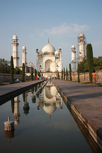 File:Aurangabad, Bibi-qa-Maqbara (6338142129).jpg