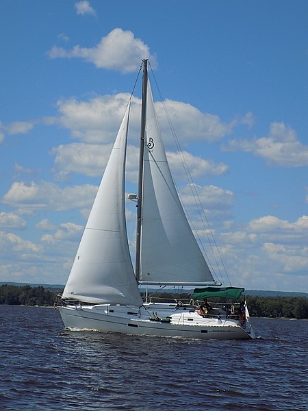 Beneteau 361