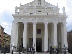 Image illustrative de l’article Basilique Notre-Dame-de-Grâces de Bénévent