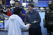 Gates at the Best Buy store in Bellevue Washington, making an appearance for the Halo 3 launch (24 September 2007)