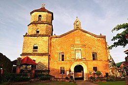 Cathédrale de Boac, Marinduque.jpg