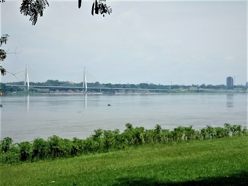 File:Bridge over the Congo River. The Bridge helps you cross over from Kinshasa to Brazzaville.jpg