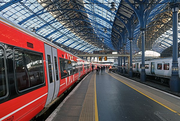 The station roof as refurbished