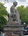 "Barbarossa Brunnen" von Paul Poser und Dietrich Starke, 1926, Paul-Poser-Platz, Berlin-Frohnau, Deutschland