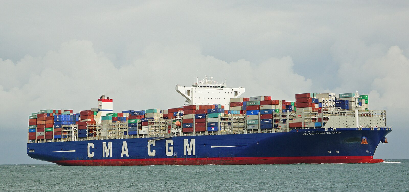 CMA CGM корабль. Контейнеровоз СКН-1200. Isola Bella контейнеровоз. Сандерс контейнеровоз.