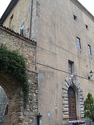 The Castle of Trevinano (1)