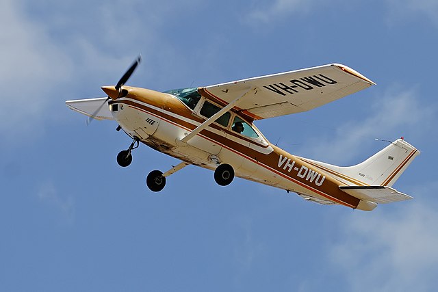 Cessna 182P