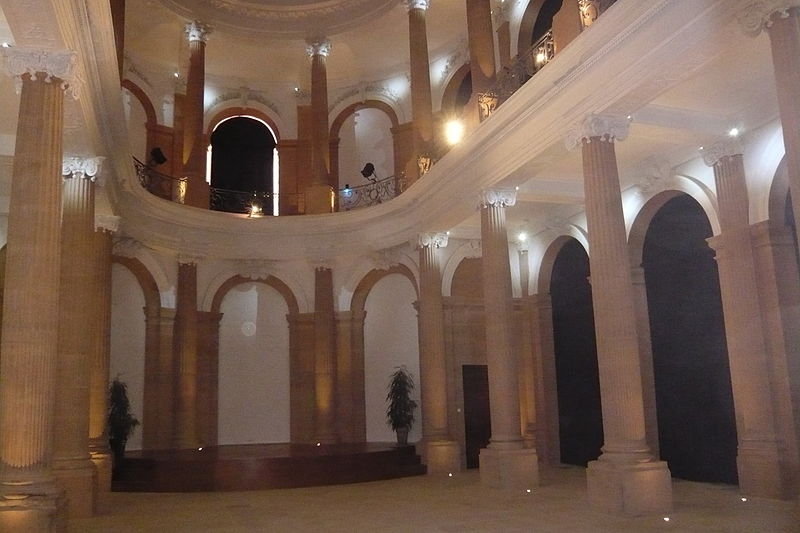 File:Chapel inside Château de Lunéville, Lunéville, France.JPG