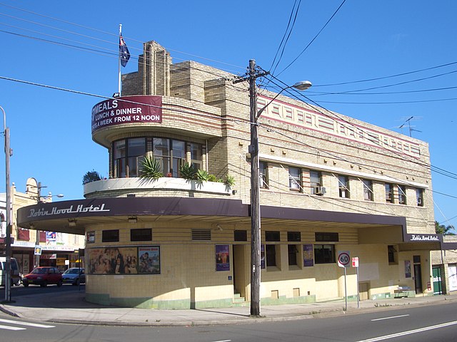 Robin Hood Hotel, an Art Deco style structure