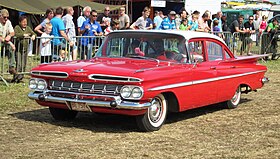 Chevrolet Biscayne ca 1959 Schaffen-Diest 2012.jpg