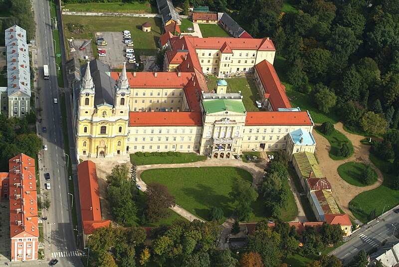 File:Cistercian Convent Zirc.jpg