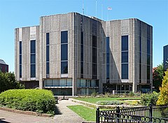 Civic Centre, Reading - geograph.org.uk - 2769072.jpg