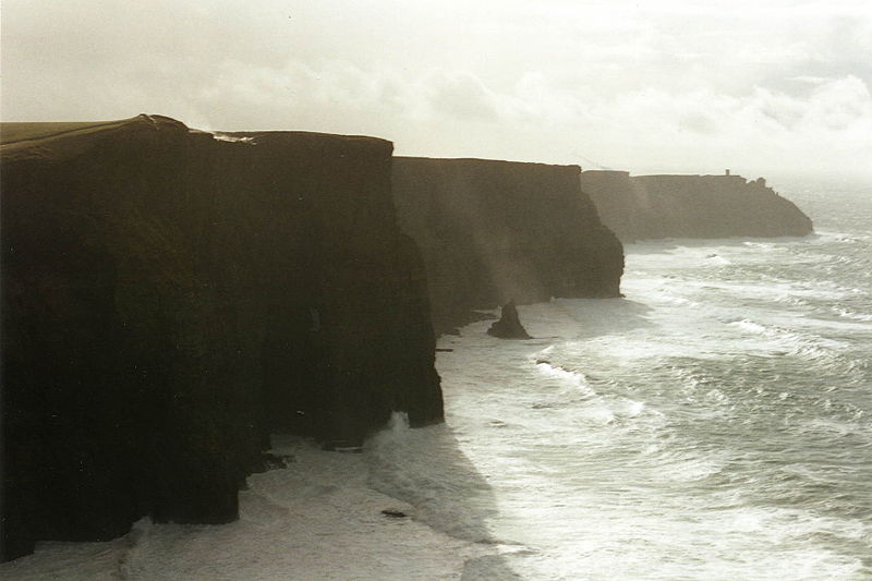 File:Cliff of Moher.jpg