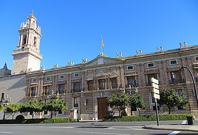 File:Convent de Sant Domenec - panoramio (1).jpg